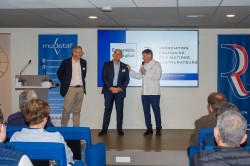 Alain LANNOU, directeur général de la Mudetaf, Alain FONTAINE, maître restaurateur au Mesturet, et Philippe COY, président du conseil d'administration de la Mudetaf